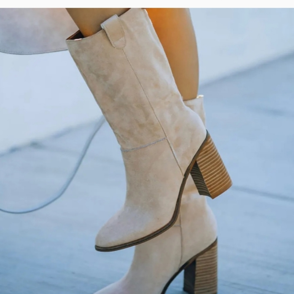 Vici Brooks faux suede slouch boot 7 -NIB